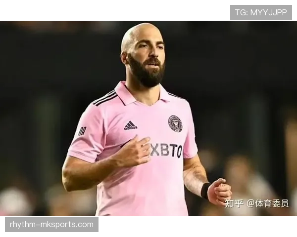 莱奥状态火热助球队连胜，排名稳固引关注