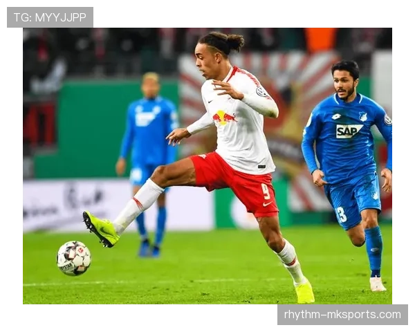 德甲锋线洗牌：老将新星激战新赛季