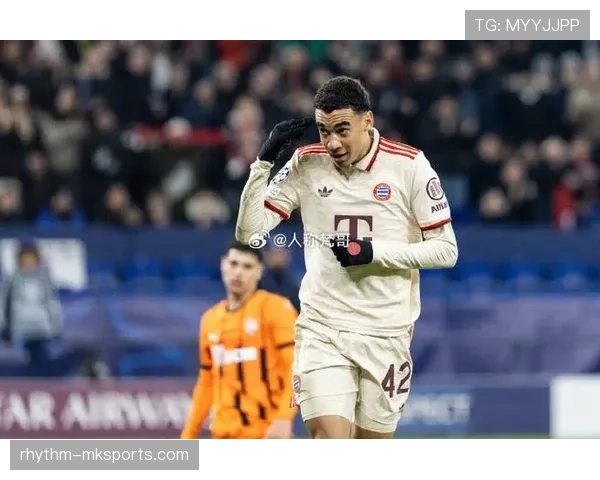 穆西亚拉 vs 梅西:盘带技术与突破效率对比